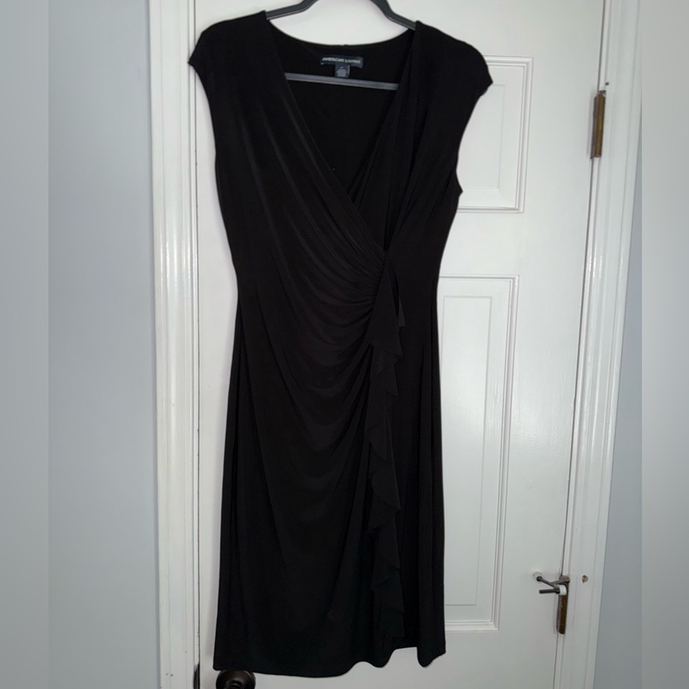 American Living Black Sleeveless Dress Side Ruched Ruffle Size 8